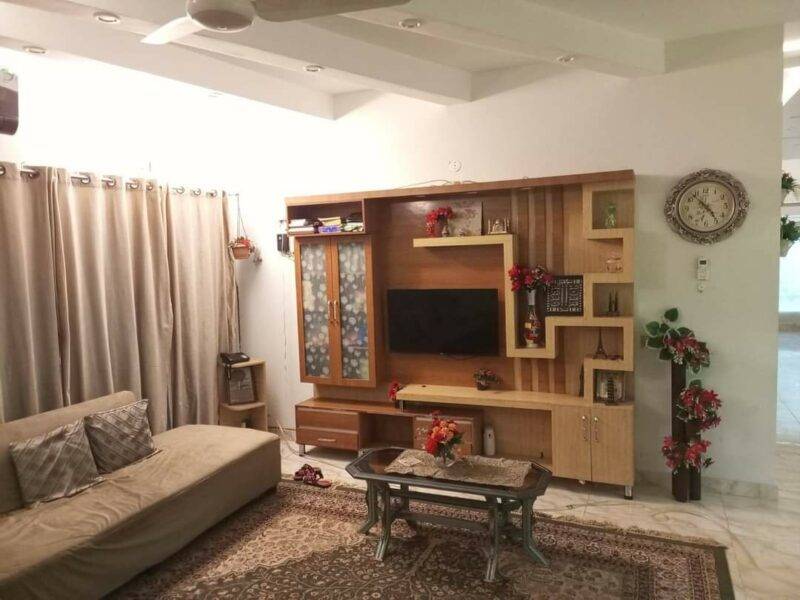 1 Kanal House for sale in E-11/3 MPCHS