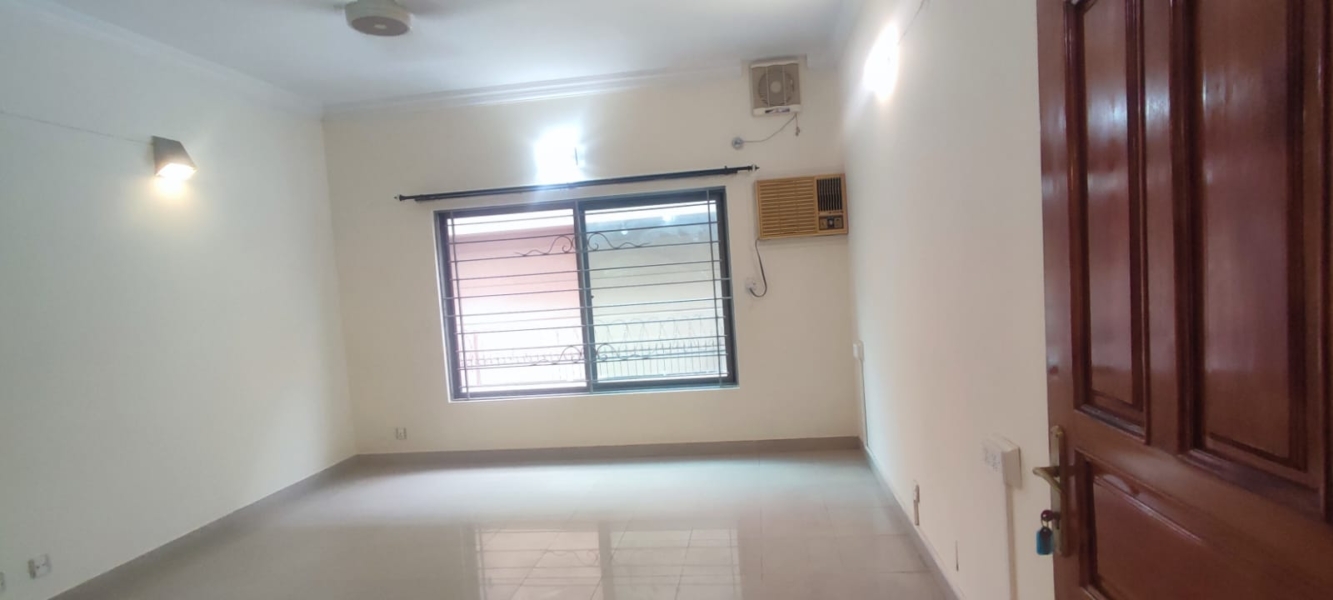 2 bed apartment veranda residence